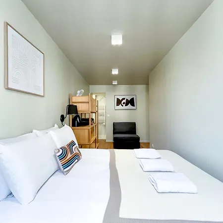 Urbanflat 03 - 4 Bedroom In Center Of Apartment Paris